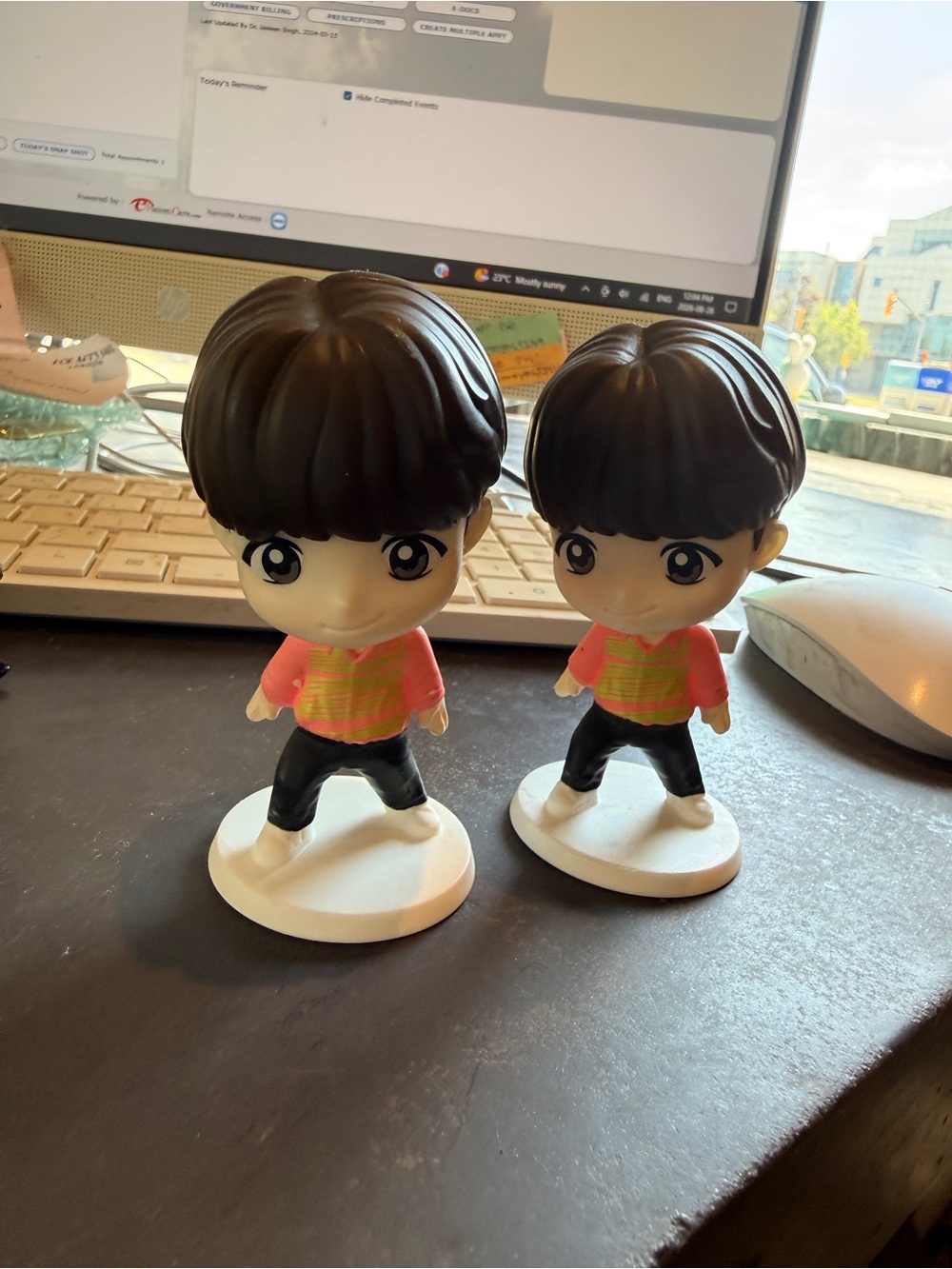 BTS Mcdonalds tan tan toys SUGA